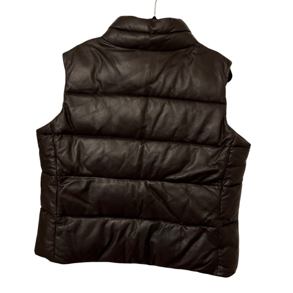 Ralph Lauren Women's Quilted Leather Puffer Vest - Picture 5 of 10